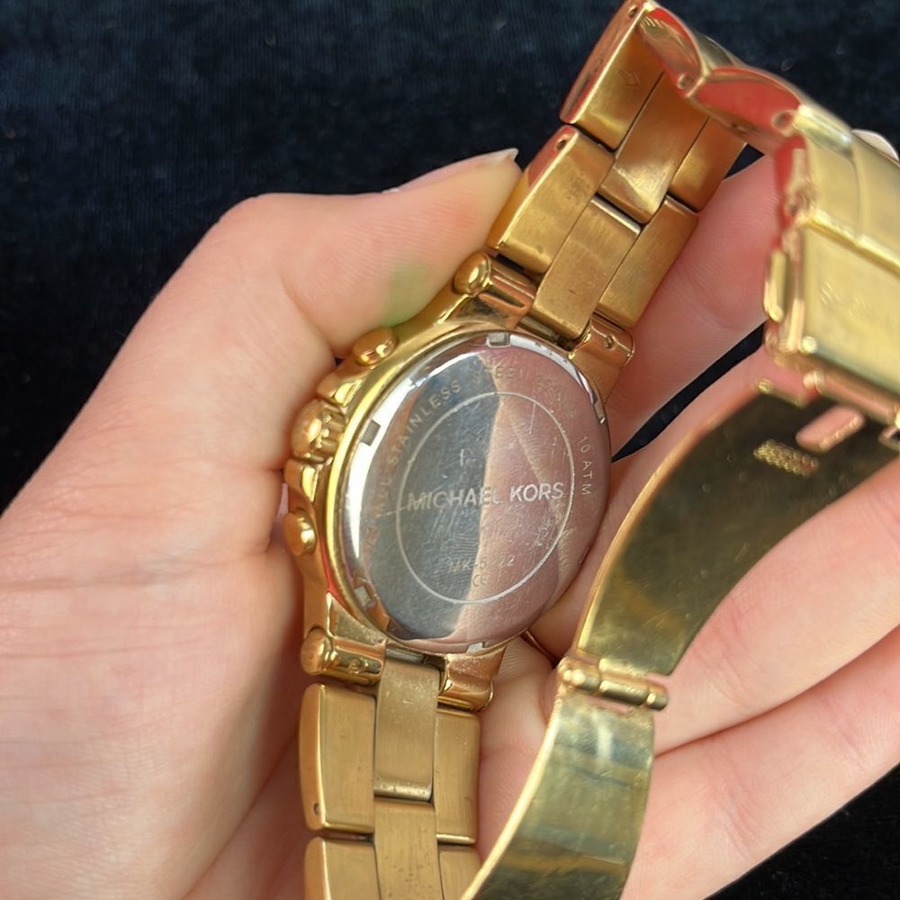Michael Kors Gold Chronograph Watch - Picture 8 of 9